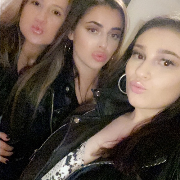 MK bag. Barely used. Good condition. - Picture 4 of 4